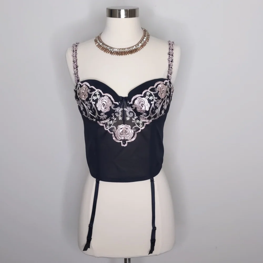 Gilligan & O'Malley Intimates bustier black Corset size 39B underwire
